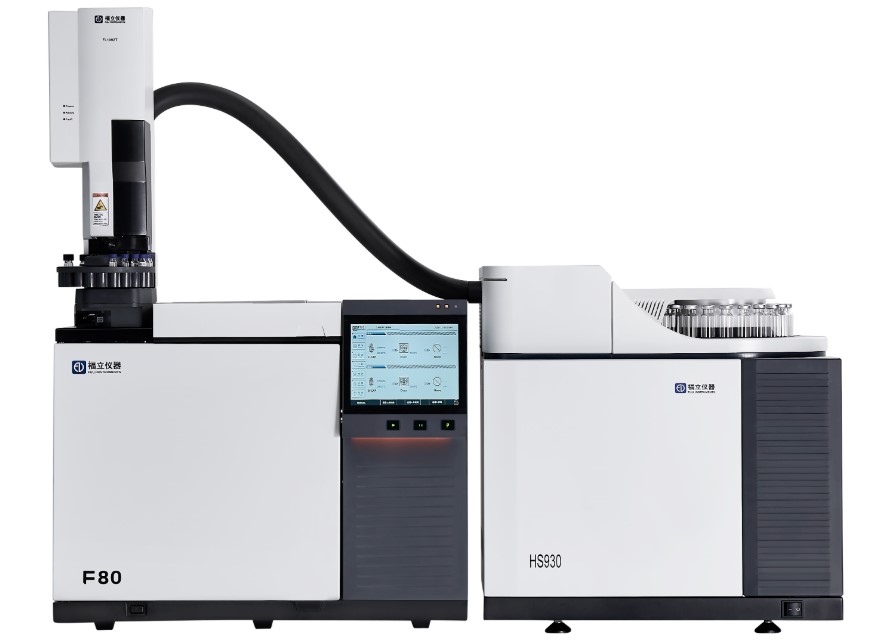 Газовый хроматограф F80 и масс-спектрометр HS930, высокоточное лабораторное оборудование.